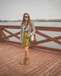 CHECKERED JACKET AND KHAKI SKIRT 