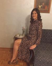 Vintage Inspired Look With Leopard Midi Dress
