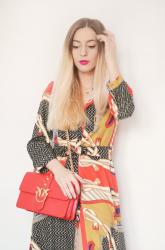 SCARF PRINTED DRESS