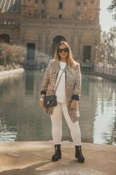 Sevilla en animal print; with Floryday & Daniel Wellington.