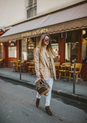 LV Vintage – Elodie in Paris