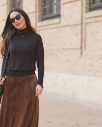 Streetstyle: Un look estiloso con una falda larga