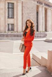 BUSINESS LOOK | RED SUIT