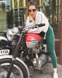 Vintage Motorcyle Show by FHVI at UB City