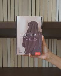 RESEÑA+ SORTEO: La mujer tras el velo de Álvaro Navas