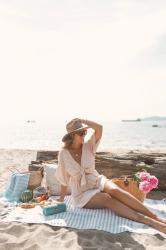 The Art of the Beach Picnic