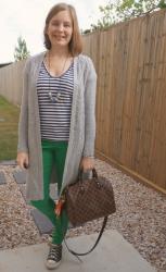 Striped Tees and Colourful Skinny Jeans With Cross Body Bags In Winter