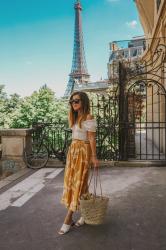 Jupe Jaune & Panier en osier vintage – Elodie in Paris