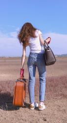 Hate packing? This will make your vacation packing much easier and faster