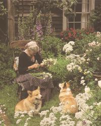 Style Inspiration: Tasha Tudor