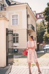 ORANGE AND BURGUNDY MAKE A GREAT COMBO