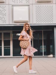 Look premamá: vestido botones