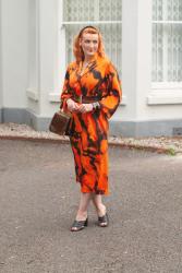 A Slouchy Black and Orange Dress… Nothing to Do With Halloween #iwillwearwhatilike