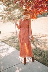 Holiday Gift Guide Under $30 + Gorgeous Fall Dress