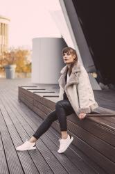 Sneaker oder Boots – Herbstoutfits für jeden Tag