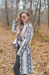 SNAKE PRINTED COAT 