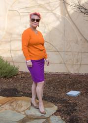 9 to 5 Style in Team Colors