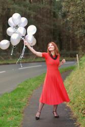 Understated Red and Pink Valentine’s Day Looks (Not a Heart Print in Sight!) #iwillwearwhatilike