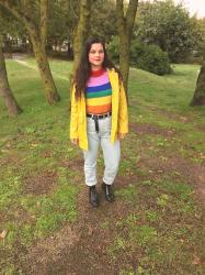 Look pull arc-en-ciel pour jour de pluie