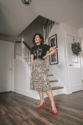 How To Wear A Leopard Print Skirt 5 Ways