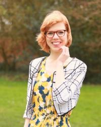 Outfit | Twee kleurrijke & duurzame jurken van watMooi