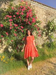 Look robe couleur tangerine et Nike Air Max 90