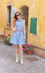 Country summer dress: gingham
