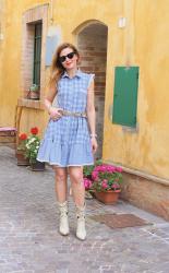 Country summer dress: gingham 