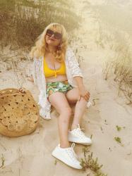 Look Nº 556 - Pineapple Bikini!