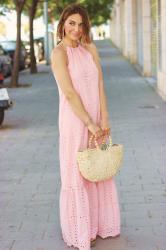 Vestido de encaje rosa