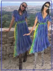 FASHION ILLUSTRATION OF A NAVY BLUE DRESS: WATERCOLOUR PENCILS