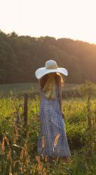 The Most fashionable summer Garden Outfit Will Make You Wish You Had Planted Tomatoes