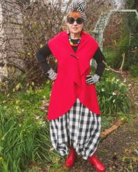 Gingham and Red – A Nod to Spring