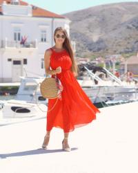 MAXI RED DRESS