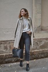 Armario cápsula – Look con trench