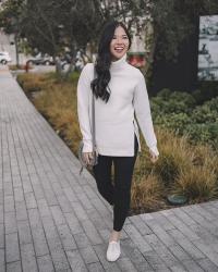 An Easy Black & White Athleisure Outfit