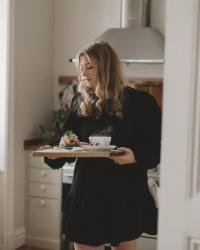 Mina sökord på Tradera, hemmakontoret och recept på Tesalongens räkmacka