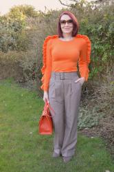 A Pop of Colour – March Stylish Monday Link Up