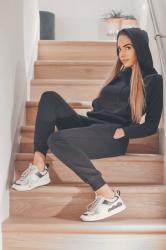 Tre look comodi e stilosi per stare a casa