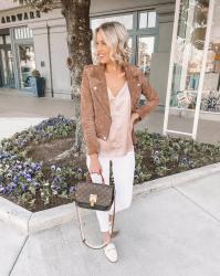 Neutral White Jeans Spring Outfit