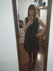 Outfit propio: Vestido azul oscuro.