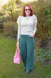Green and Pastel Pink + Style With a Smile Link Up