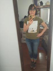 Outfit propio: Camiseta verde + Boyfriend jeans.