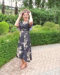 Dresses I No Longer Have & Fancy Friday linkup