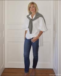WIW - How To Style A White Oversized Blouse