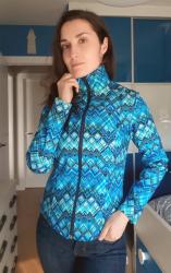 Una cazadora deportiva con softshell