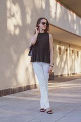 Pleated top & white jeans
