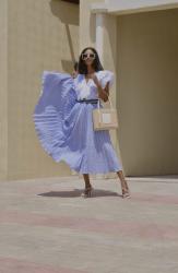 HOW TO STYLE A PLEATED SKIRT FOR SUMMER