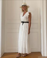 WIW - How To Accessorise A White Maxi Dress