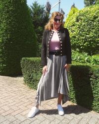 Grey Sporty Skirt &amp; Fancy Friday linkup